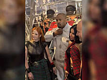 Группа "Тату" встретилась с Канье Уэстом в Токио на вечеринке Рубчинского