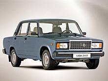 LADA 2121 — внедорожник с самой большой долей в автопарке РФ