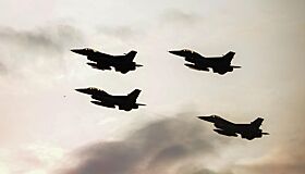 Польша подняла в воздух самолеты из-за «активности дальней авиации РФ»
