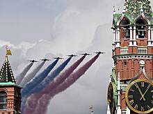 Парад Победы в Москве связали с развалом Запада