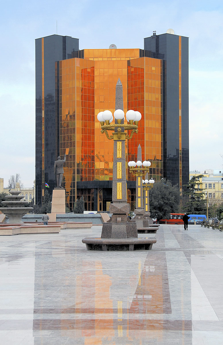 Площадь Гейдара Алиева, Баку, Азербайджан, Европа