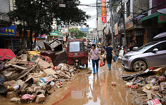 Увеличилось число жертв наводнений в Китае