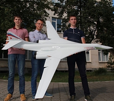 В Челябинске создали первую на Земле "мирную" модель бомбардировщика ТУ-160