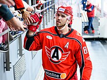 Заварухин о Трямкине на лавке: «Решили, чтобы он больше помогал ребятам, находился с ними во время матчей, подбадривал, пока травмирован. Надеемся, к игре в Москве он будет готов»