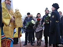 Памятник князю Александру Невскому открыли в Кургане