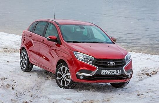 LADA предложит поклонникам марки версию XRAY с вариатором