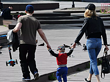 Почему отсутствие отца в семье перестало быть «ненормальным» в России