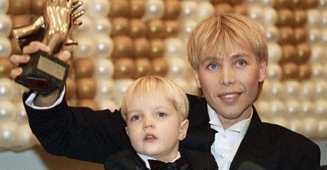 «Звезда в шоке»: как выглядит выросший приемный сын Сергея Зверева