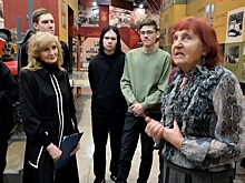 Фотография на память: девушка из бригады коммунистического труда