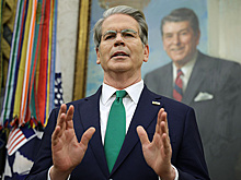 Бессент: США стратегически важно контролировать водные маршруты в Арктике