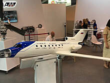 На выставке МАКС-2021 представили Як-40ЛЛ с гибридной силовой установкой