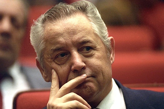 Политик и журналист Иван Дмитриевич Лаптев скончался на 91-м году