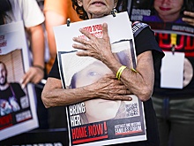 Члены семей заложников в Газе во время акции протеста в Израиле призвали Нетаньяху быть решительнее