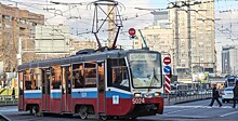 В Москве произошло ДТП с участием трамвая и грузовика