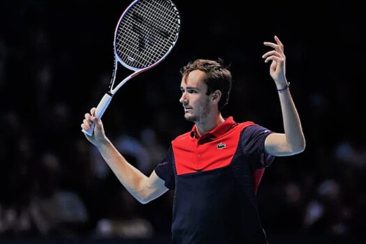 Медведев не сумел подняться в рейтинге ATP