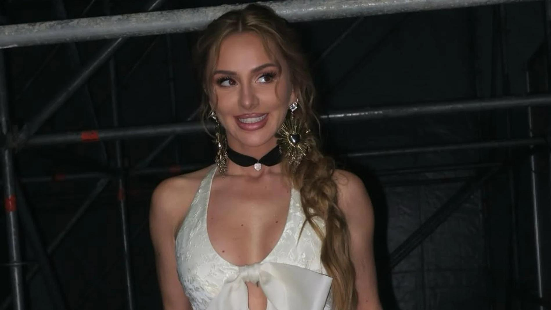 Анна Асти призналась, что часто забывает тексты своих песен: Одна на другую похожи