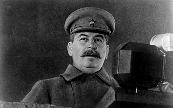У каких стран Сталин брал в долг