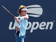 Рублёв с уверенной победы стартовал на US Open — 2024