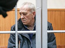 Дело наехавшего на людей у "Славянского бульвара" водителя рассмотрят 19 июля