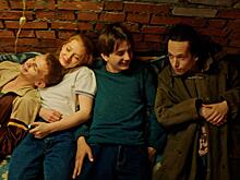 Возвращение Алика и постельные сцены: сюрпризы нового сезона сериала «Мир! Дружба! Жвачка!»