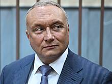 Арестованного за расправу российского сенатора проверят на растрату
