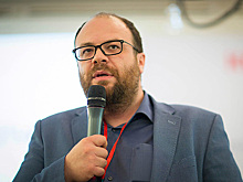 «Вакцинация — это одна из любимых страшилок. Только она смешная»