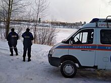 Пермские спасатели предотвратили трагедию на хрупком льду Камы
