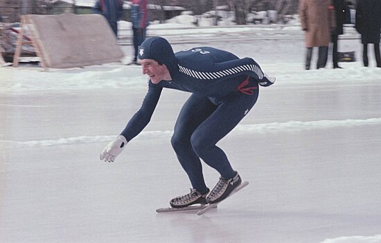 Призер ЧМ по конькобежному спорту Александр Баранов умер в возрасте 63 лет