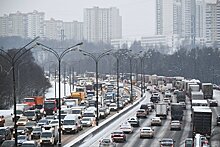 Российским автомобилистам напомнили о транспортном налоге в 2021 году
