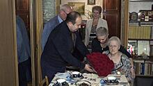 Жительницу Химок поздравили со 100-летним юбилеем