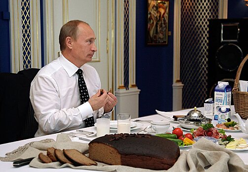 Диетологи сообщили о рационе питания Путина, Трампа и Меркель