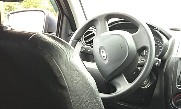 Автоконцерн АВТОВАЗ накопил около 2 тысяч некомплектных LADA Granta Classic 2022 года