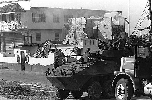 СМИ нашли схожую с венесуэльской операцию США 36-летней давности