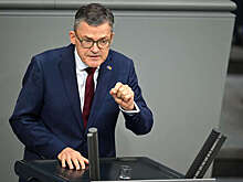 Депутат бундестага Кизеветтер счел абсурдом покупку энергоносителей у России