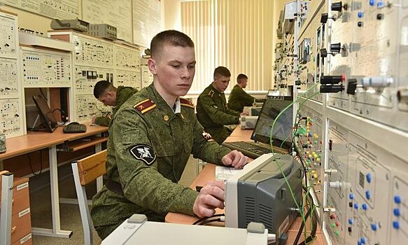 Школьники из Удмуртии смогут поступать в кадетский корпус в Пермском крае
