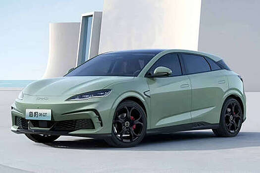 BYD представила на автосалоне в Чэнду новый хетчбэк Seal 06GT с парящей крышей