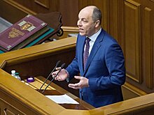 Парубий прокомментировал возможное введение санкций против двух телеканалов