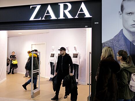 Zara отправила часть сотрудников в России в простой