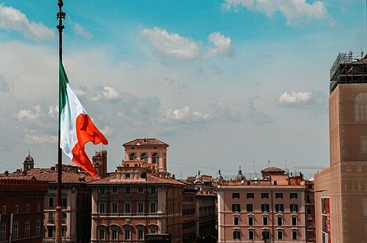 Глава МИД Италии: США не удастся быстро победить Иран