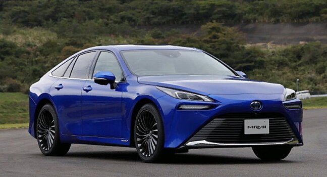 Toyota Mirai RWD 2021 на топливных элементах выходит на рынок Европы