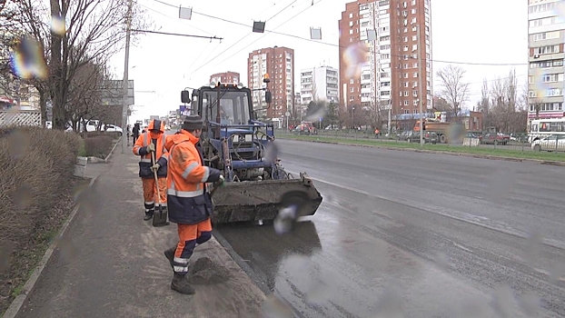 В Ростове нашли подрядчика, который за 2,5 млн рублей отремонтирует городские дороги
