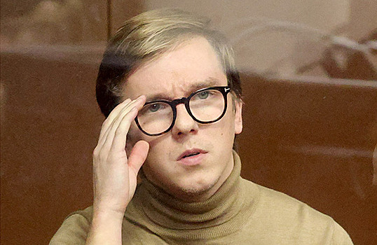 Суд арестовал коммерческого директора Ксении Собчак Кирилла Суханова