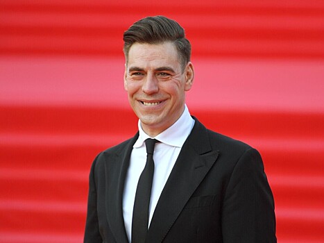 Оскорбил россиян, накопил долги и собирает мусор: звёздная болезнь и непростая судьба Дмитрия Дюжева