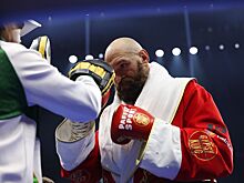 Хрюнов: пусть пройдёт время, и мы увидим бой Фьюри — Емельяненко в «Лужниках»