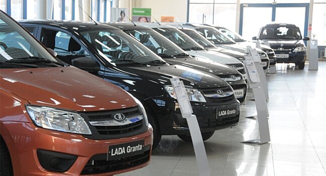 На какие хитрости идут дилеры LADA, чтобы продать авто