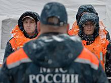 Туристы захотели увидеть вулканы на Камчатке ночью и оказались в снежном плену