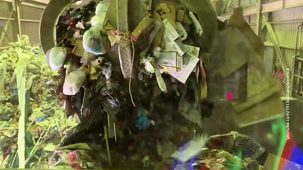 "Подарок" на день рождения: Филиппины прислали Канаде 1,5 тысячи тонн мусора