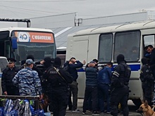 В Сургуте силовики устроили массовую проверку мигрантов
