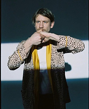 Иван Дорн удаляет музыку с российских площадок