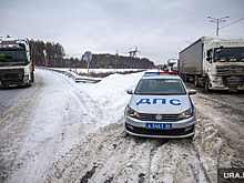 На трассе в ЯНАО около 50-ти человек рискуют опоздать на самолет в Сургут